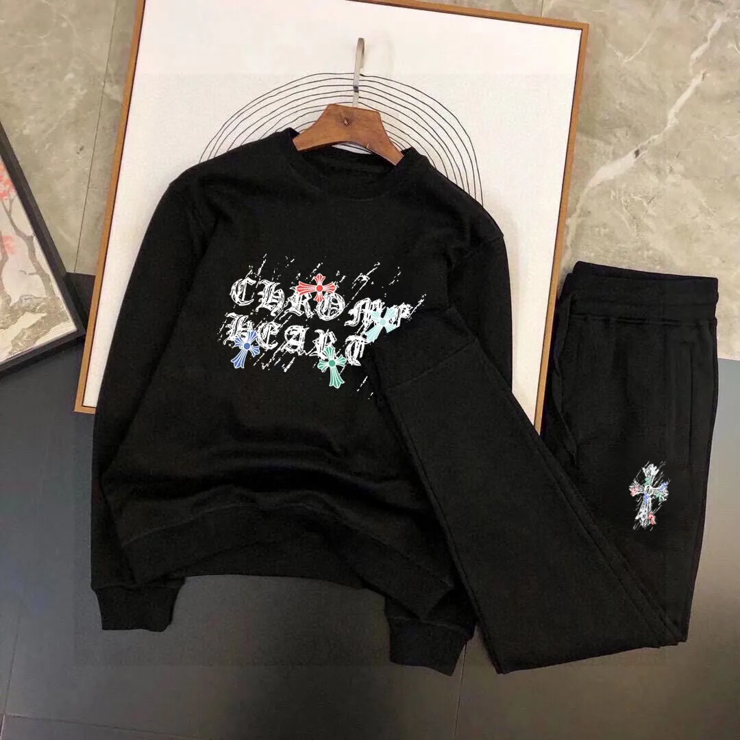 🅿️380 [Cro Heart] (Gospel for Fatty) hot-selling suit is coming. Focus on the original version of the official website. 2025 new hot-selling sweatshirt suit. The original order is the best. 🇭🇰The meticulous work of top designers for a fitting and perfect upper body effect. All-natural high-quality Roman cotton 100%, close-fitting comfort, noble and elegant! Original hardware embodies elegance and nobility! Counter size: M-5XL (maximum wear up to 220 pounds)